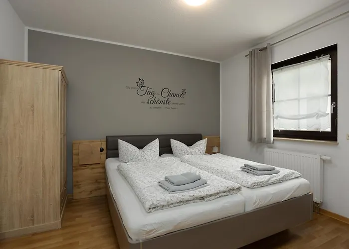 Am Wiesengrund * Lebus